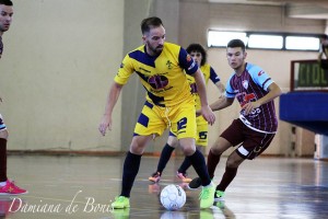 Paulo Pinto e Vinicius alle spalle