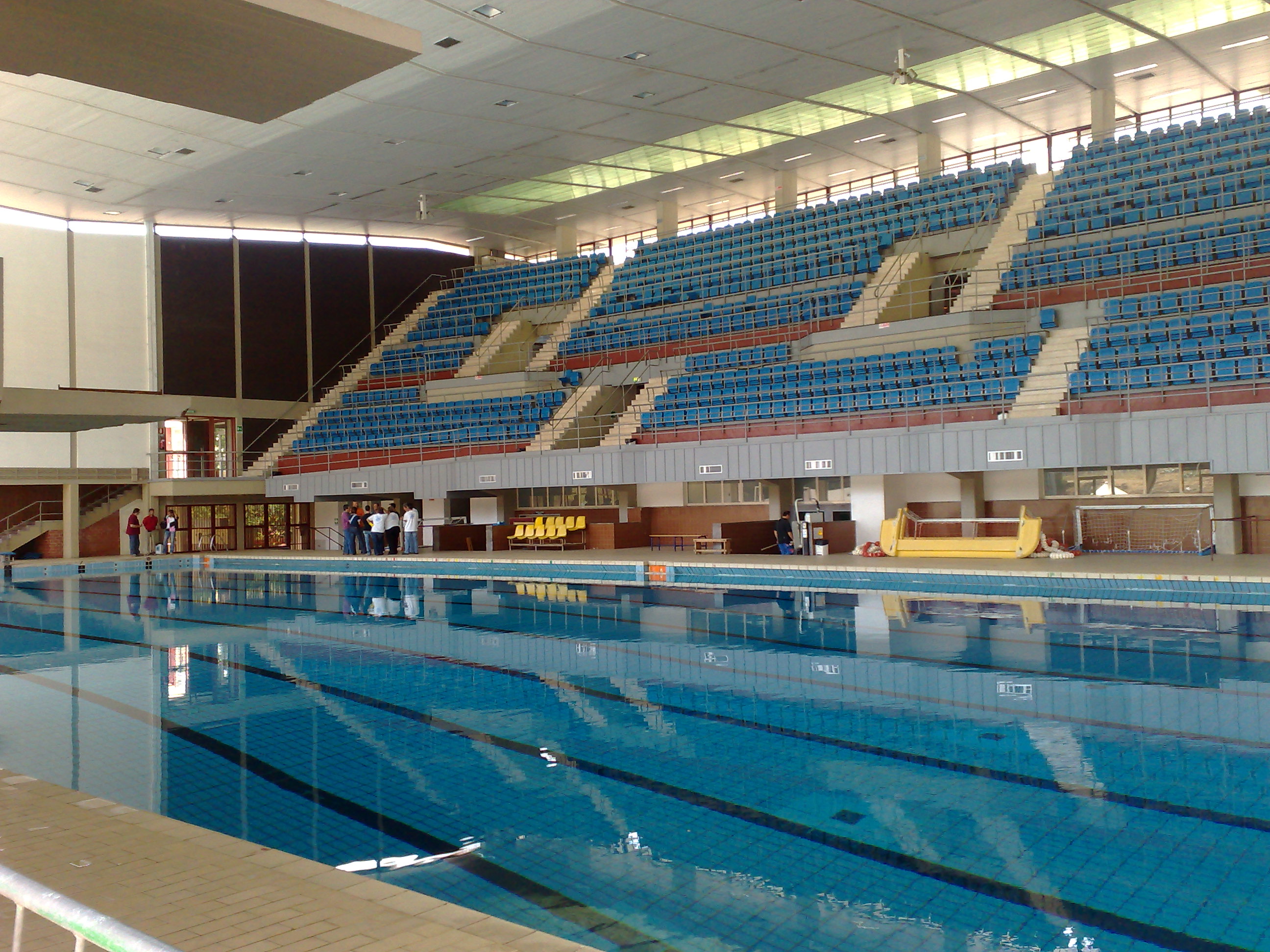 Piscina comunale, nuovi problemi per le società