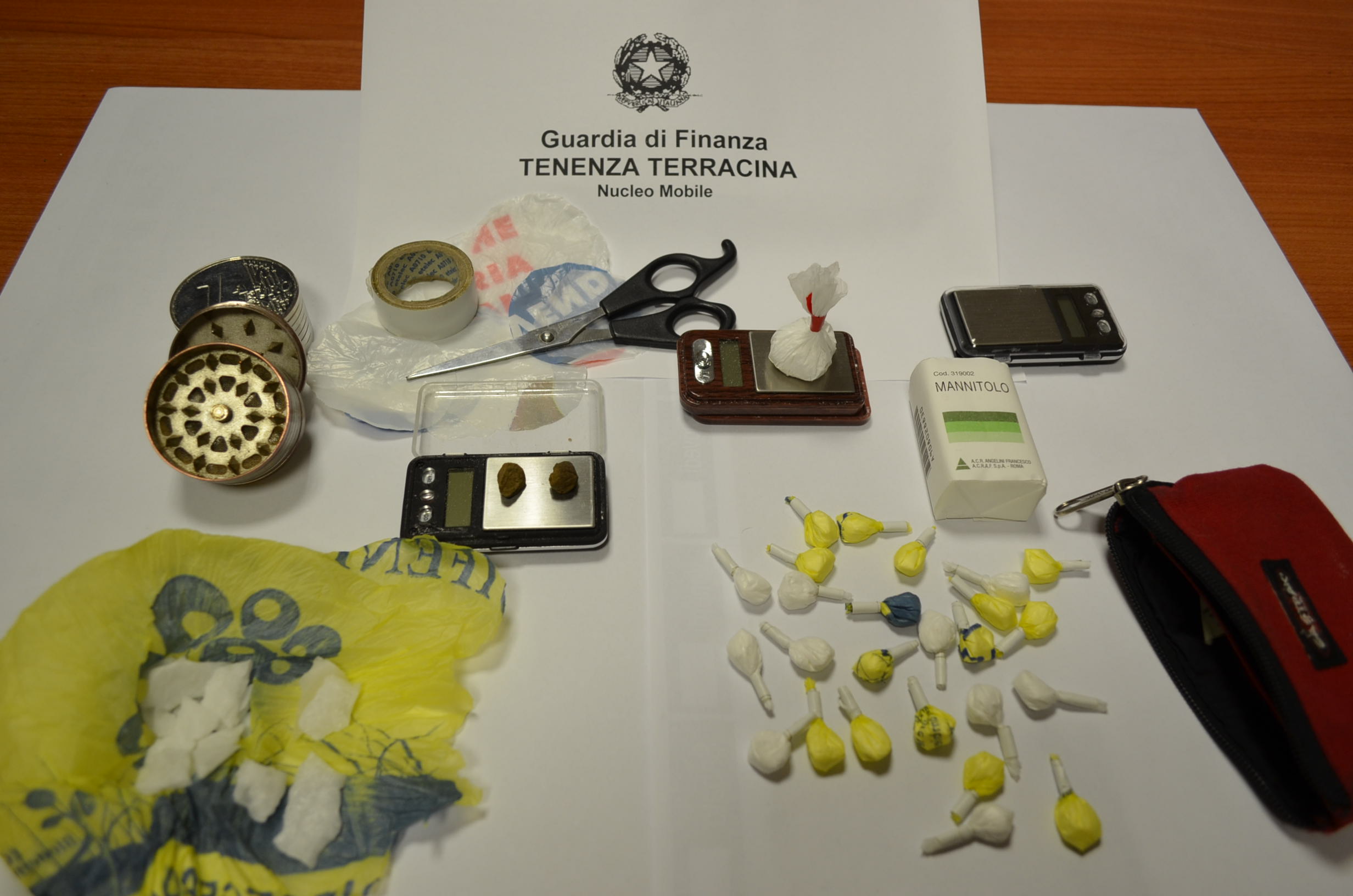 Terracina: arrestata giovane spacciatrice