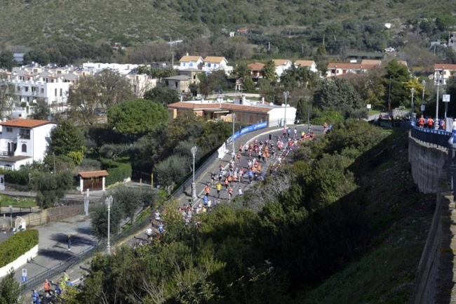 Podismo in provincia, un inizio con i fiocchi a Sperlonga