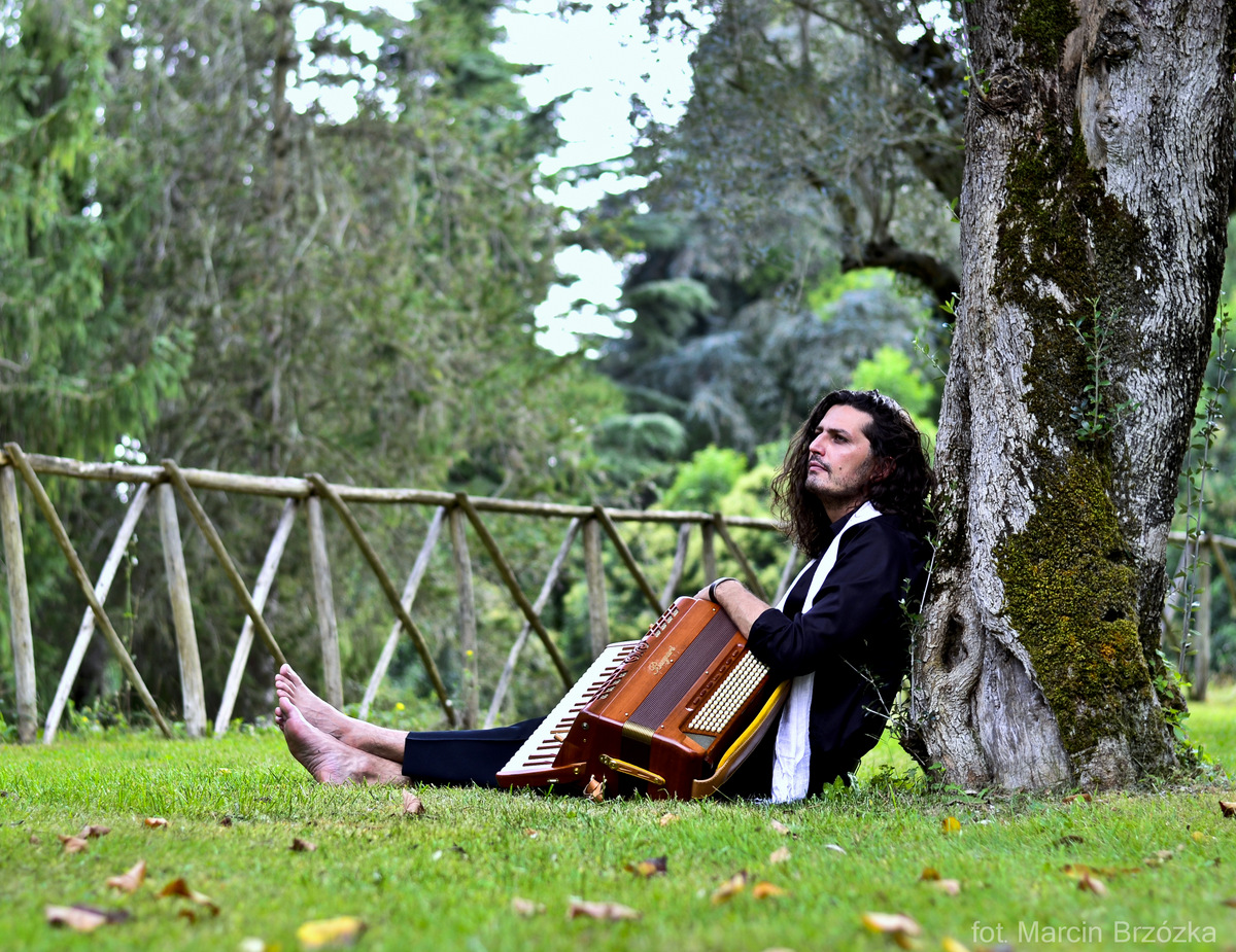 Marco Lo Russo: Una fisarmonica per la festa della musica e per ricordare Giuseppe Fava
