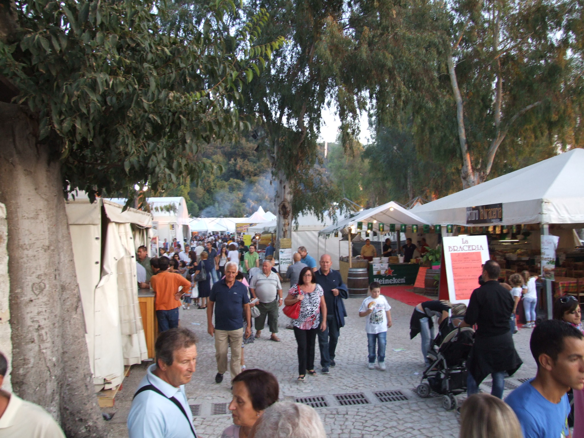 Sermoneta: Torna la Secolare Fiera di San Michele