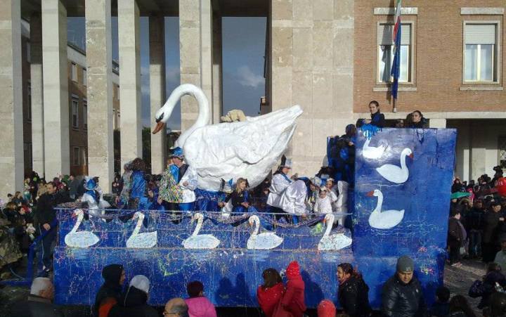 Torna il Carnevale, si va in piazza a festeggiare