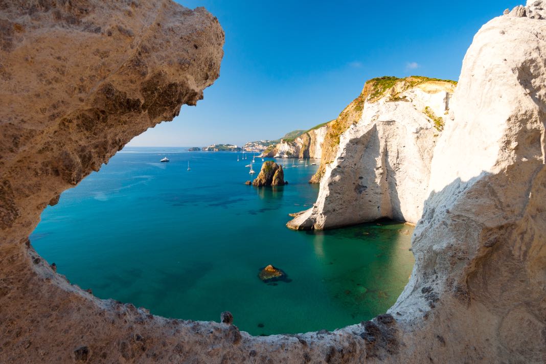 “Dal Mediterraneo alle isole Galapagos” un viaggio straordinario in video conferenza