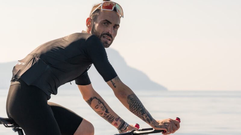 Mare mosso, Nardecchia rinvia la traversata in bici Francia – Italia