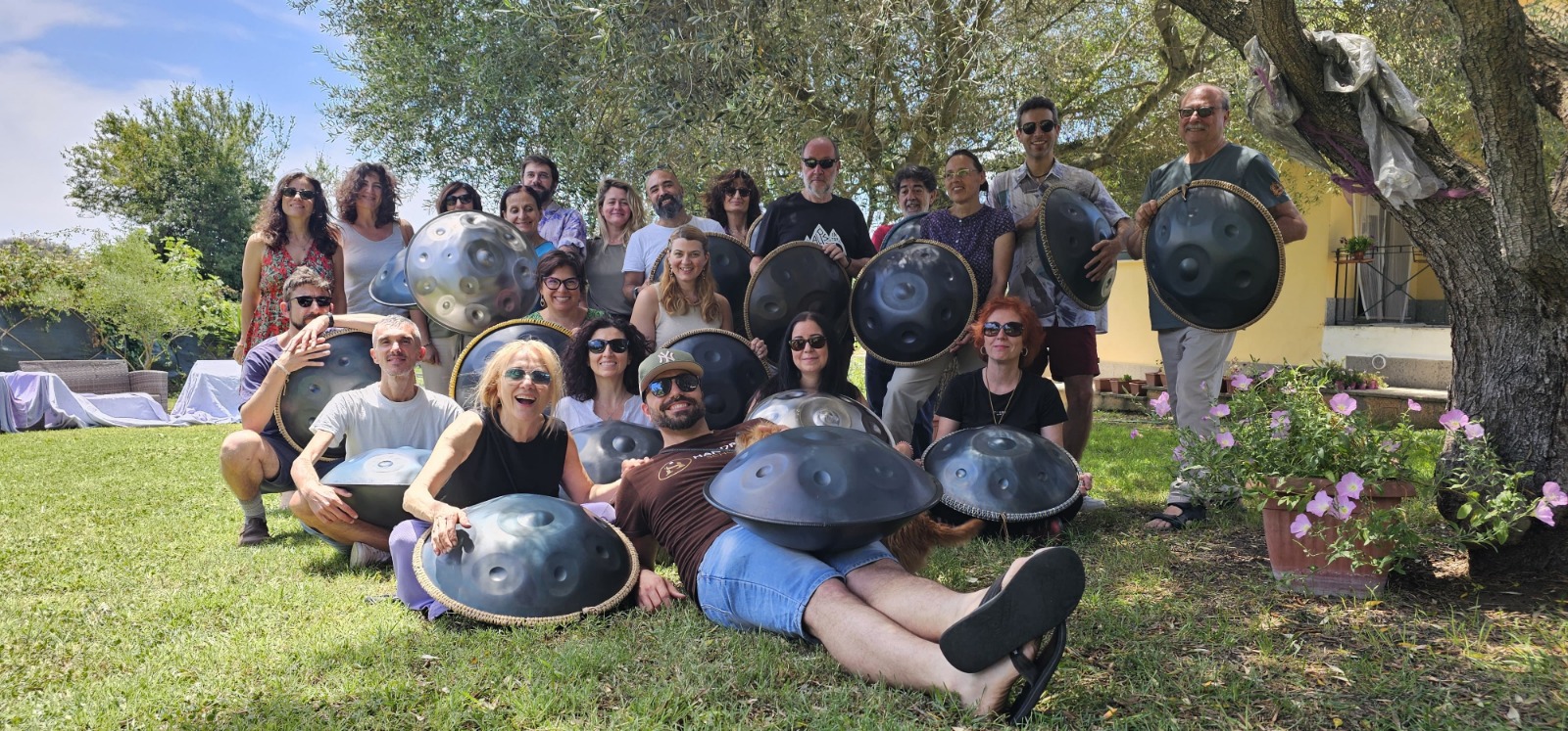 Rome Handpan Fest 2025: suoni cosmici e arte sensoriale alla Città dell’Altra Economia