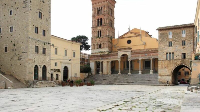 Sulle tracce dell’Appia: a Terracina la passeggiata tra storia e paesaggio